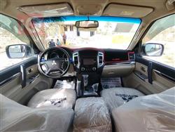 ميتسوبيشي باجيرو